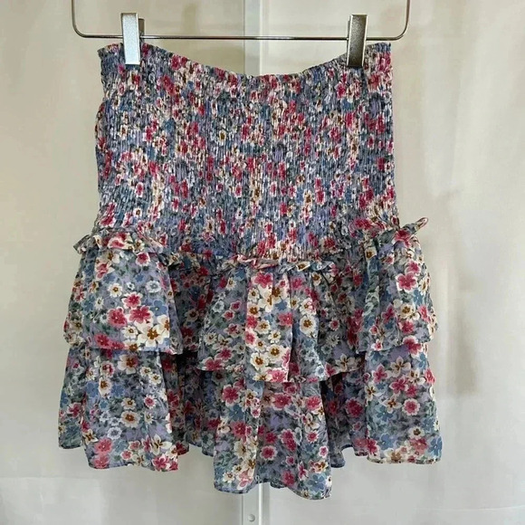 2/$30 Entro Size Medium Women’s Floral Skirt Party Concert - Picture 2 of 8